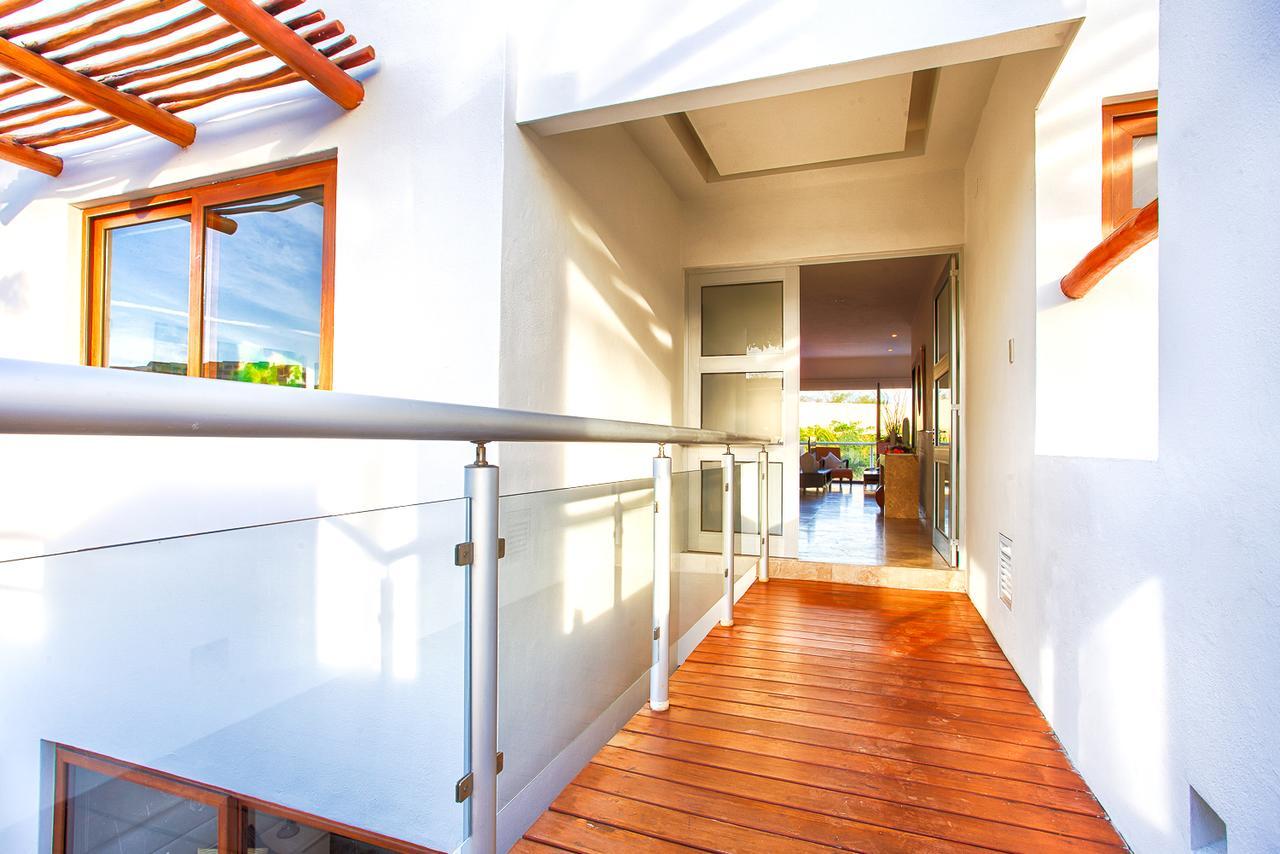B Nayar Family Luxury Suites & Villas Residences La Cruz de Huanacaxtle Exterior foto